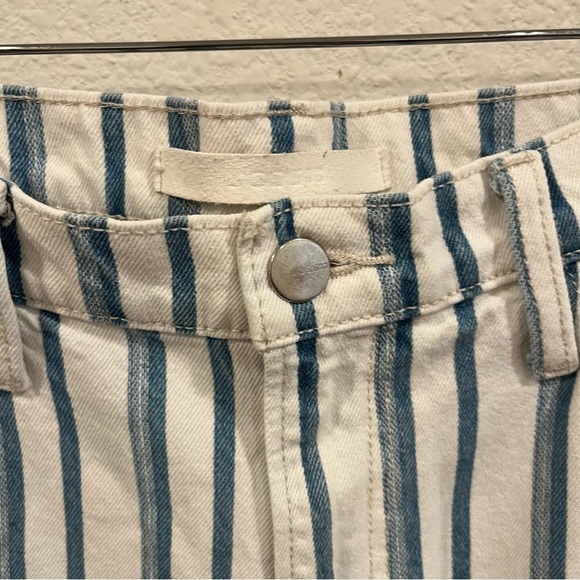 Joe’s Jeans the Blake high rise wide leg crop jeans in white and blue stripe 32 - Picture 4 of 11
